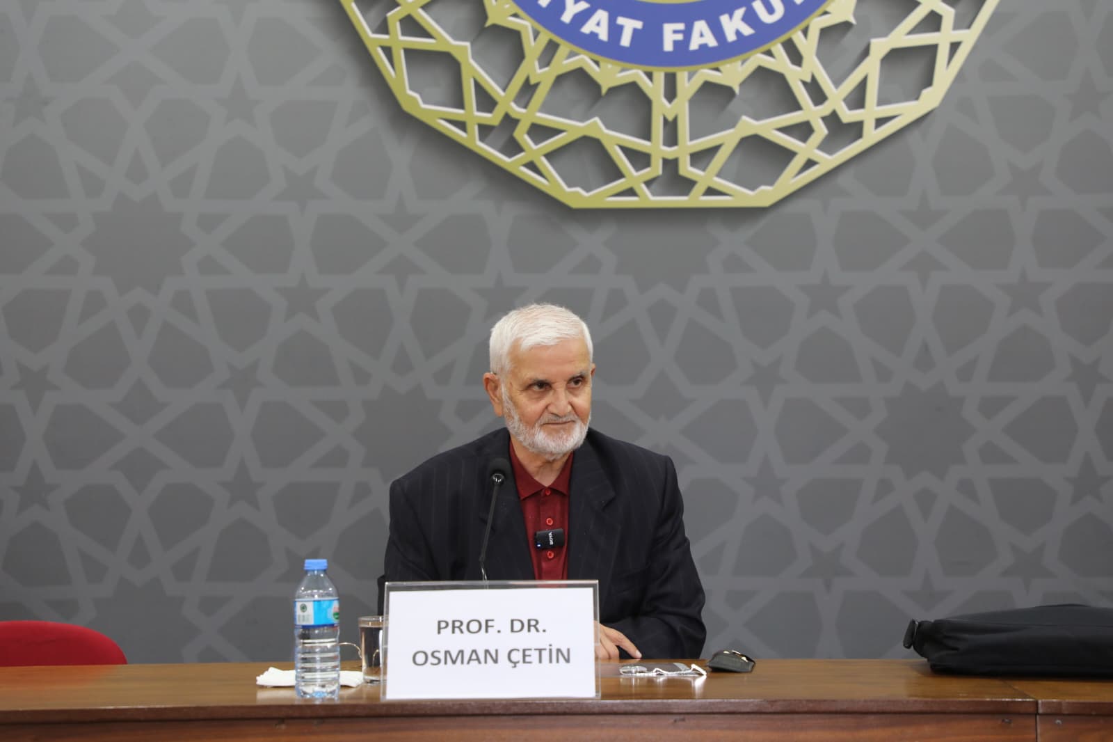 Fakültemizde Bursa’da İlmî Hayat Konulu Açılış Dersi Düzenlendi